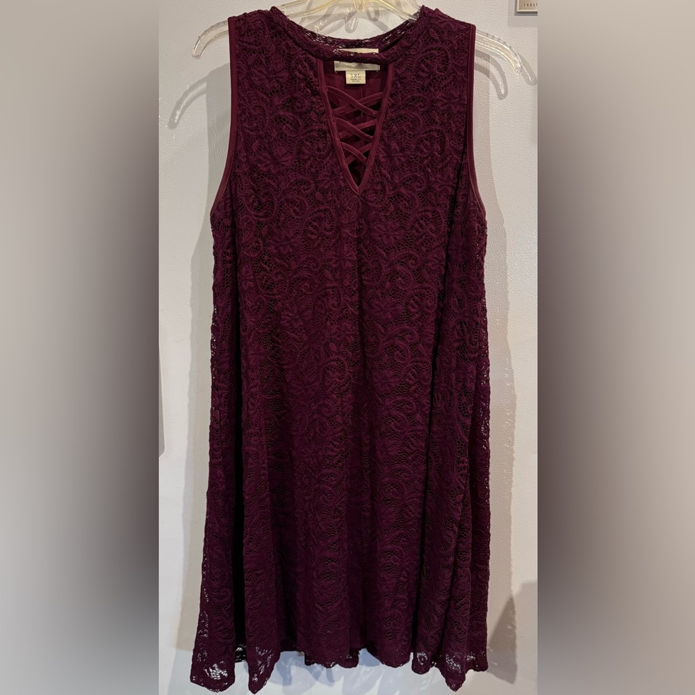 Wine lace dress
